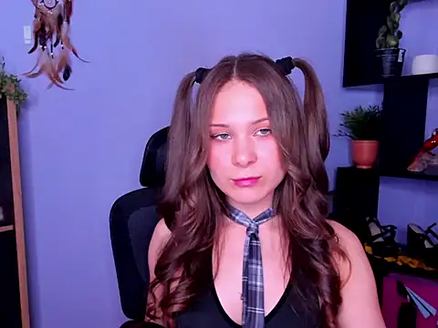 Snapshot of LanaLovely chatting on March 12, 7:36 am LanaLovely online show from March 12, 7:36 am