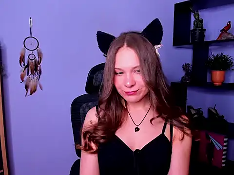 Snapshot of LanaLovely chatting on March 19, 7:34 am LanaLovely online show from March 19, 7:34 am