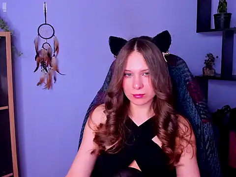 Snapshot of LanaLovely chatting on March 20, 7:35 am LanaLovely online show from March 20, 7:35 am