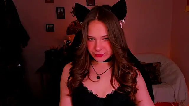 Snapshot of LanaLovely chatting on May 22, 6:20 am LanaLovely online show from May 22, 6:20 am