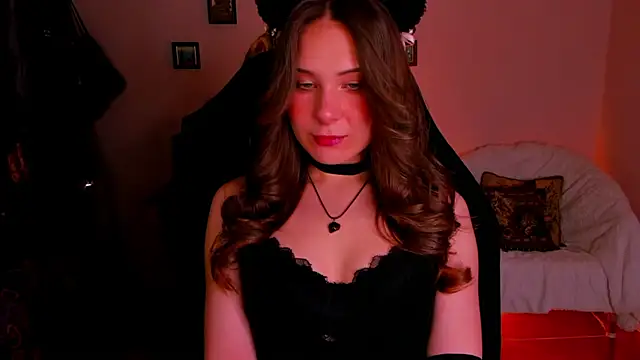 Snapshot of LanaLovely chatting on May 25, 6:41 am LanaLovely online show from May 25, 6:41 am