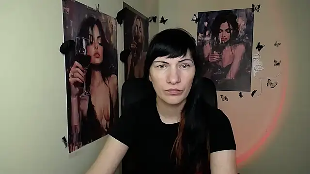 Snapshot of Rosalinda_ro chatting on April 10, 12:10 pm Rosalinda ro online show from April 10, 12:10 pm