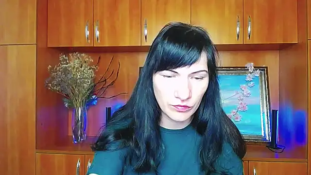 Snapshot of Rosalinda_ro chatting on April 28, 6:18 am Rosalinda ro online show from April 28, 6:18 am
