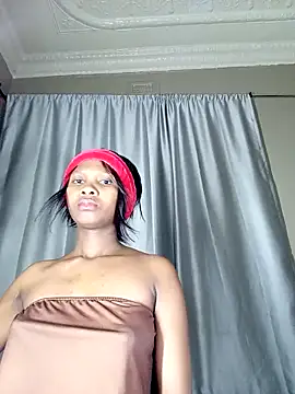 PussyFarrie online show from May 6, 6:13 pm