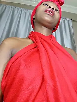 PussyFarrie online show from May 16, 6:43 am