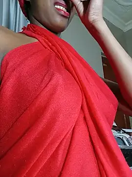PussyFarrie online show from May 16, 7:05 am
