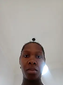 PussyFarrie online show from June 30, 6:14 am