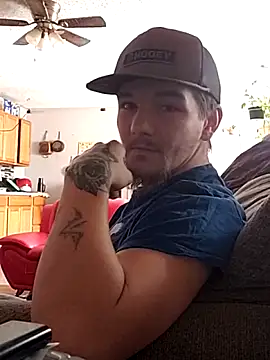 Horus1922 online show from February 6, 6:55 pm