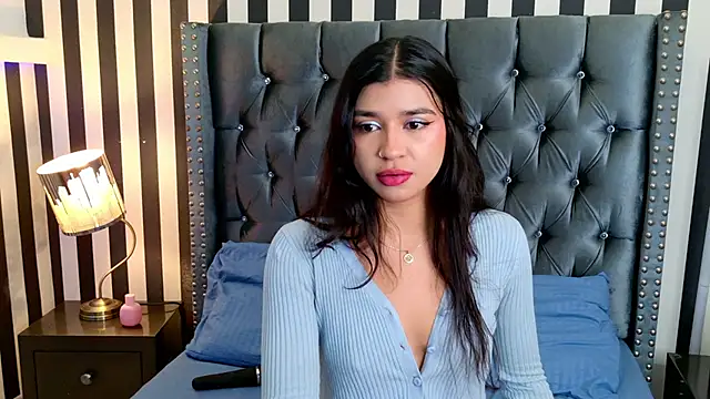 carosantoss online show from March 6, 10:23 am