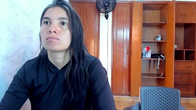 Snapshot of Emily_and_Soffy chatting on March 20, 11:59 am Emily and Soffy online show from March 20, 11:59 am