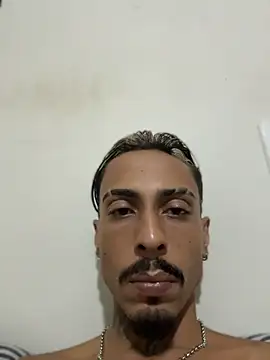Snapshot of ActingSubunit chatting on May 20, 6:58 pm ActingSubunit online show from May 20, 6:58 pm