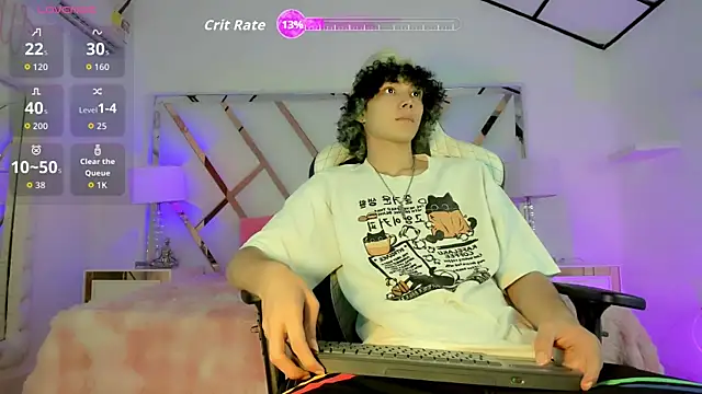 Snapshot of thanier_18 chatting on May 9, 7:30 pm thanier 18 online show from May 9, 7:30 pm