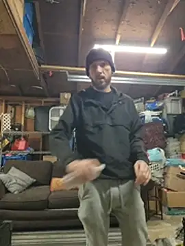 F D R  online show from February 15, 11:56 pm