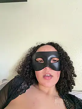 MaxMaddiey online show from August 1, 5:23 pm