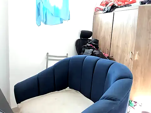 cataleya19 online show from February 10, 7:07 pm