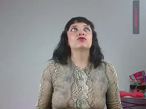 Snapshot of LanaGodard chatting on March 26, 11:21 pm LanaGodard online show from March 26, 11:21 pm