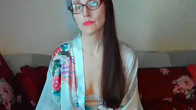 beddable woman online show from May 12, 2:30 am