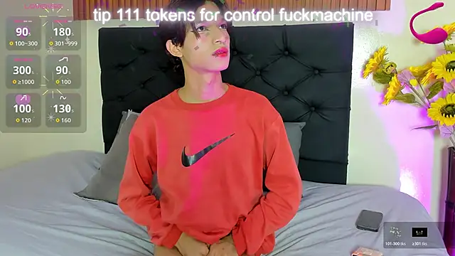 Cameron Boys  online show from May 16, 3:25 am