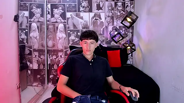 Snapshot of Christian_Foxx chatting on May 12, 1:52 pm Christian Foxx online show from May 12, 1:52 pm