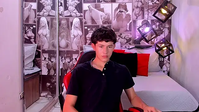 Snapshot of Christian_Foxx chatting on May 28, 2:14 pm Christian Foxx online show from May 28, 2:14 pm