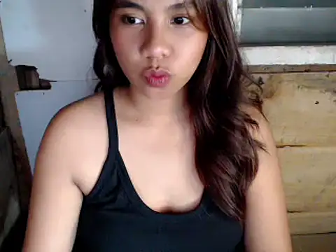 KristinaValerie22 online show from February 28, 3:46 pm