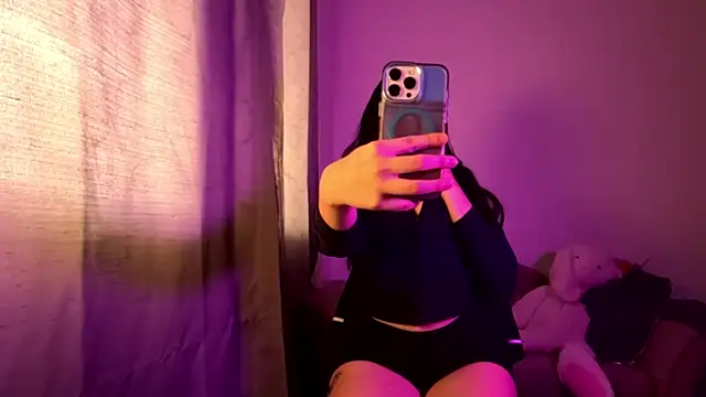 Snapshot of Chinicr18 chatting on March 31, 8:53 pm Chinicr18 online show from March 31, 8:53 pm