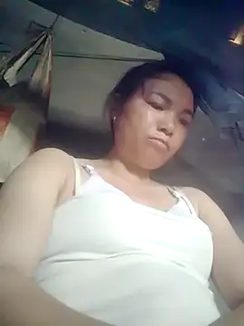 Snapshot of vivi1889 chatting on March 2, 7:15 am vivi1889 online show from March 2, 7:15 am