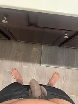 Snapshot of jose_vnzla chatting on March 7, 8:11 am jose vnzla online show from March 7, 8:11 am