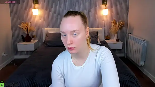 DaraLex  online show from April 2, 9:18 am