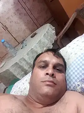 Snapshot of indiandesivillegeboy chatting on May 31, 6:09 pm indiandesivillegeboy online show from May 31, 6:09 pm
