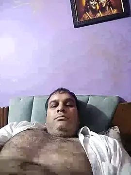 Snapshot of indiandesivillegeboy chatting on July 14, 3:07 pm indiandesivillegeboy online show from July 14, 3:07 pm
