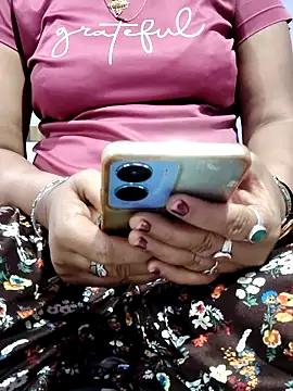 Snapshot of Priyajii-11 chatting on March 13, 3:57 am Priyajii-11 online show from March 13, 3:57 am