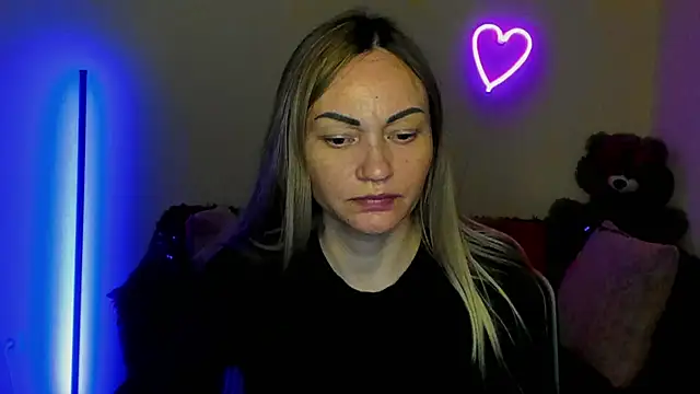 BlondMikey22 online show from May 7, 11:26 am