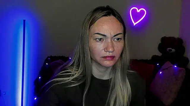 BlondMikey22 online show from May 10, 5:23 am