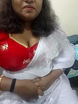 Snapshot of Archana_achu143 chatting on May 24, 6:24 pm Archana achu143 online show from May 24, 6:24 pm