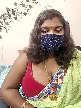 Snapshot of Archana_achu143 chatting on May 25, 10:43 am Archana achu143 online show from May 25, 10:43 am