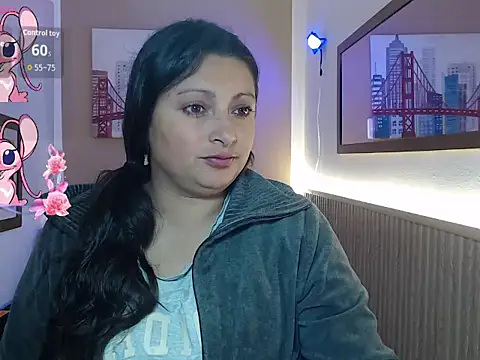 Yennzi lorr online show from February 11, 1:16 pm