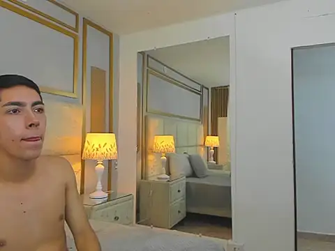 Snapshot of ValentinColins chatting on February 15, 2:25 pm ValentinColins online show from February 15, 2:25 pm