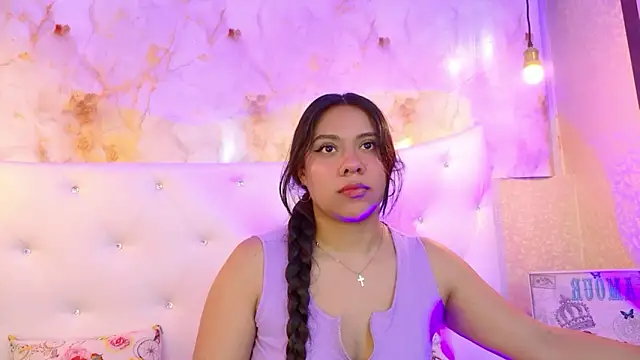 SasshaSpicy online show from March 6, 12:01 pm