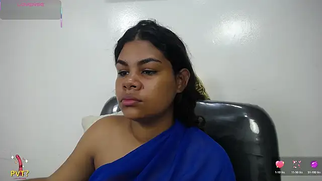 yaazhinii online show from May 14, 11:39 am