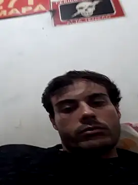 henriquefc2712 online show from March 26, 6:52 am