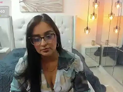 Snapshot of nahomy_7 chatting on February 10, 1:59 pm nahomy 7 online show from February 10, 1:59 pm