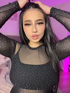 Snapshot of Sofiia_Vegaa chatting on May 25, 2:28 am Sofiia Vegaa online show from May 25, 2:28 am