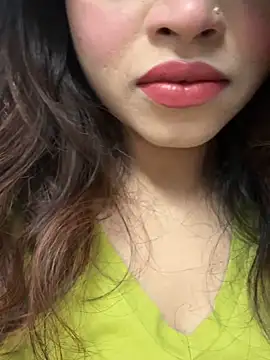 riya sharma11 online show from March 6, 2:46 pm