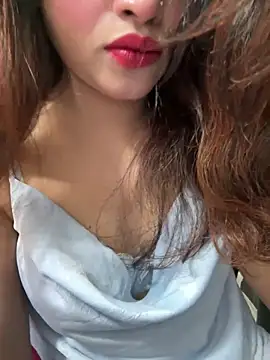 riya sharma11 online show from May 18, 4:18 am
