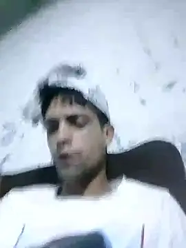 Snapshot of CubanoxxxSex chatting on February 22, 4:13 am CubanoxxxSex online show from February 22, 4:13 am