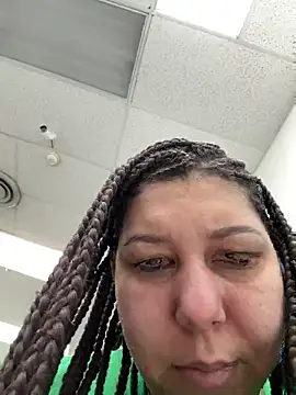 neekybonita online show from February 7, 9:51 pm