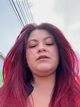 Lia-Moon77 online show from May 6, 6:57 pm