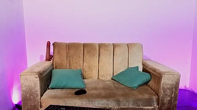 Ginebere online show from February 6, 10:13 pm