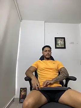 MattiaDupont online show from March 21, 10:13 pm